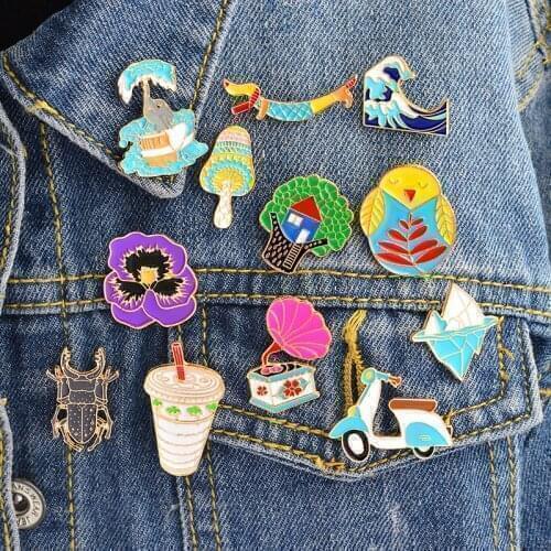 Cute Cartoon Enamel Pin Tree House Icebirg Wave Bird Elephant Brooch Denim Badge for Bag Lapel Jewelry Gift Surprise for Kid