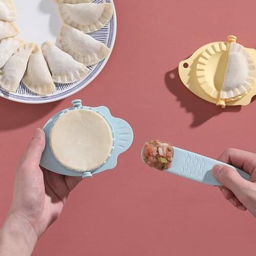 2020 New DIY Dumplings Maker Tool Wheat Straw Jiaozi Pierogi Mold Dumpling Mold Clips Baking Molds Pastry Kitchen Accessories
