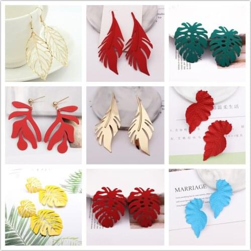 Bohemia Big Leaves Pendant Earrings for Women New Design Fashion Metal Leaf Earrings Wedding Jewelry Exaggerated Christmas Gift