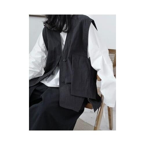 Design sense of the minority dark vest deconstruction of the irregular jacket men and women loose large casual fashion