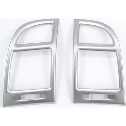 2Pcs Car Interior Dashboard Side AC air conditioner Outlet Cover Trim Car-Styling Sticker Fit For Hyundai Santa fe 2006-2012
