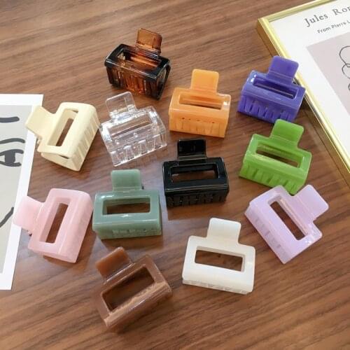 2020 Korean Multiple Plastic Square Hollow Hair Claws Women Girls Fashion Geometric Crab Hair Tins Clamps Clips Hair Accessoires