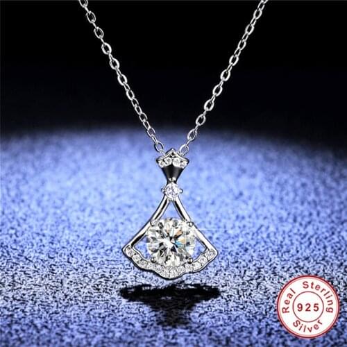 Geoki 925 Sterling Silver Passed Diamond Test Perfect Cut 1 Ct D Color VVS1 Moissanite Cute Skirt Pendant Necklace Female Gift
