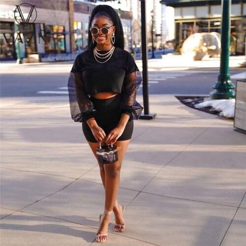 VAZN 2021 Summer Holiday Solid Black White Skinny Jogger Suits 2 Piece Set Sport Running 2 Piece Set Women Top And Pant