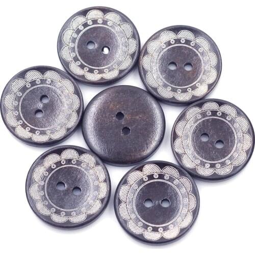 10PCS 30mm Round Wood Sewing Buttons Flower 2 Holes Dark Brown Scrapbook Crafts Ornaments Apparel Clothing Gift Card Accessories