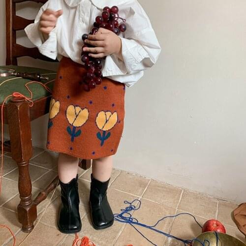 Childrens Clothing for Fall/Winter 2021 New Korean Version of Retro Flower Skirts Childrens Woolen Skirts