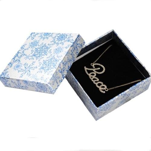 Box For Jewelry 8.5*8.5*4.1cm Square jewelry organizer box 40pcslot Necklace Pendant Gift Packaging Boxes Gift Jewelry Box