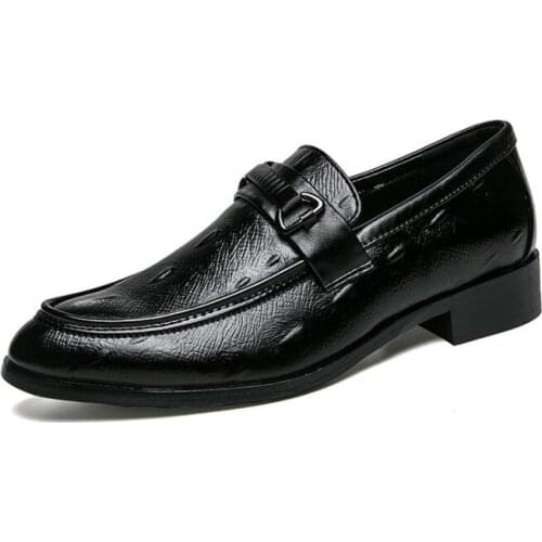 Men pointed cover foot hair stylist leather shoes man casual lazy man a foot with a Korean version of youth club small leather