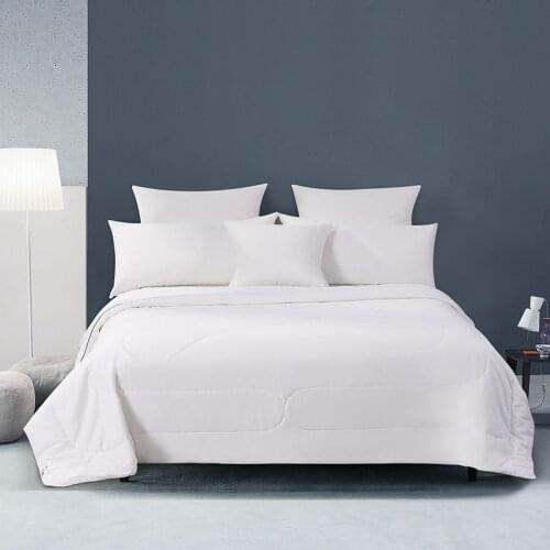 Solid Color Quilt Milky White Luxurious Satin-Look Cotton Bedspread Soft Comforter Rolling Rope Process All-year Available Home