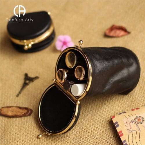 Confuse arty Small Cosmetic Bags