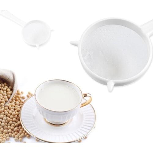 Kitchen Handheld Plastic Screen Mesh Tea Leaf Strainer Flour Sieve Colander Quickly filtered oil soup