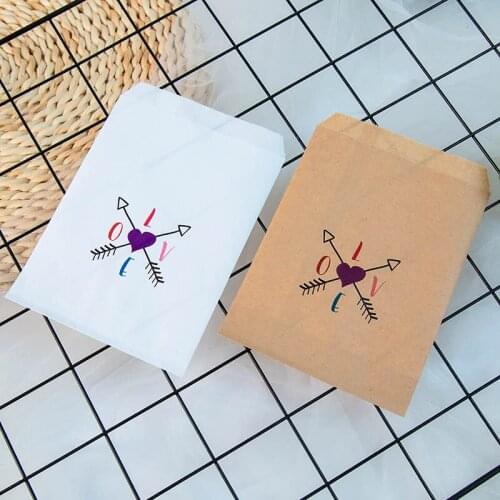 Set of 25 Heart & Love Theme Wedding Party Decorations - Candy Favor Bags for Cookies Popcorn Buffet Favor Gift Bag