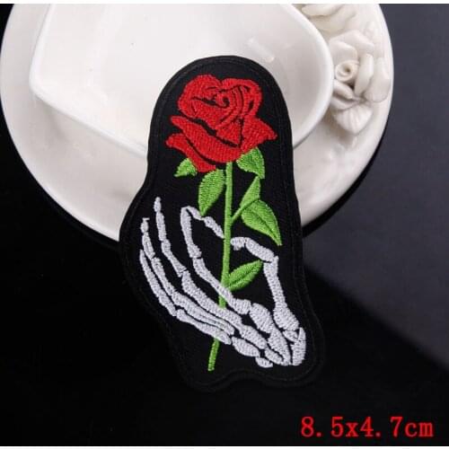 DIY Skull Patch Embroidered Patches For Clothing Iron On Patch Punk Patches Poker Bat Butterfly Cat Rose Appliques On Clothes