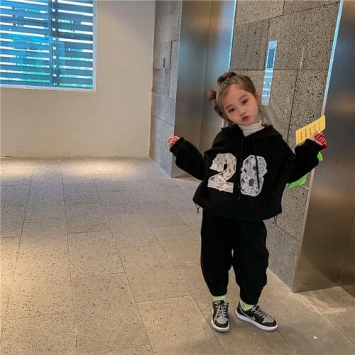 DFXD 2020 Winter Plus Velvet Toddler Girls Clothing Sets Black/Gray Lace Letter Embroidery Hooded Sweatshirt+Pant Sport Suits