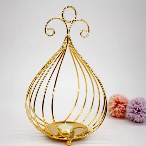Golden Iron Candle Holder European geometric Candlestick Romantic Crystal Candle Cup Home Decoration Table Decoration
