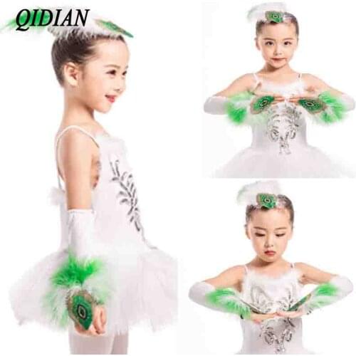 QIDIAN 2019 New New Yi Dance Feather Headdress National Style Art Performance Peacock Feather Sequins Hair Accessories Hairpin