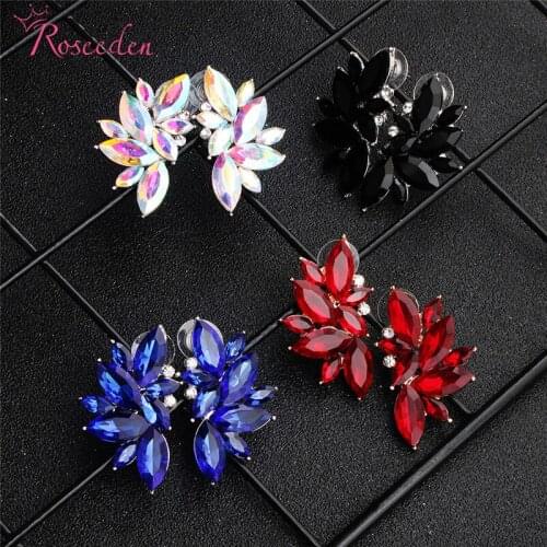 New Womens Fashion Crystal Earrings Black Red Blue AB Rhinestone Sweet Metal Leaf Earrings For Girl RE3291