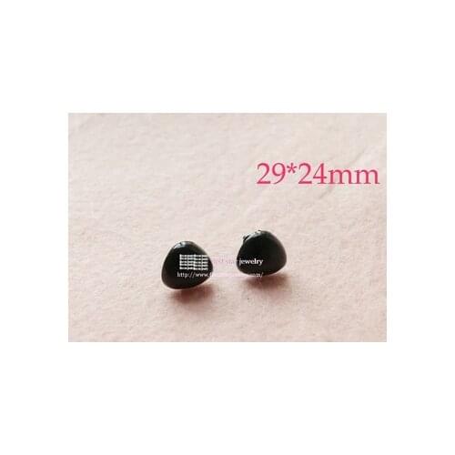 29*24mm plastic black triangle doll nose toy accessories with washers