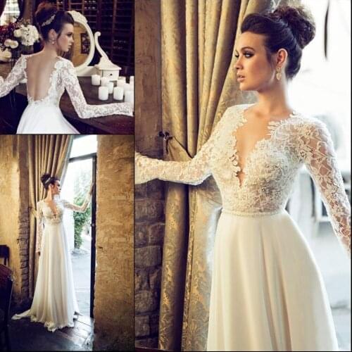 Romantic Vintage Lace Beach Wedding Dresses 2020 Boho Bridal Gown Long Sleeve V-Neck Backless Pearls vestidos de noiva