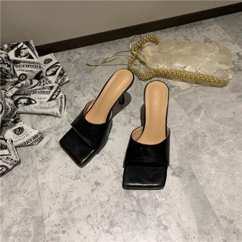 2020 New Summer Rome Retro Square Toe Women Shoe High Heel Mules Slippers Fashion Outdoor Party Dress Lady Slide Slip On Sandals