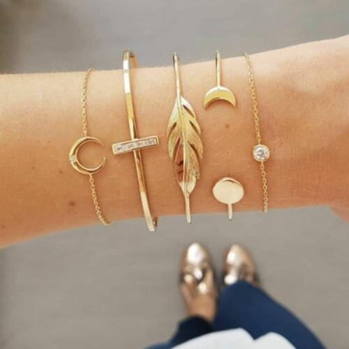 Gold color Women Fashion Punk Bracelet Simple Trendy leaf moon Chain Bracelets Bohemian Retro Jewelry Accessories Bangles