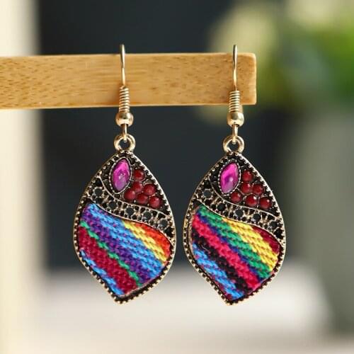 New Female Earrings, Drop-shaped Rice Bead Earrings with Diamonds, Colorful Woven Earrings, Christmas Charm