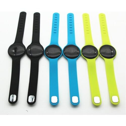 Bluetooth ble 4.0 ibeacon with wristband bracelet beacon