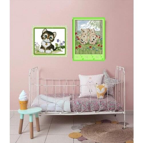 The pig couples Cross Stitch Kits Childrens room Painting Cute Printed Embroidery Needlework set Easy Cross-stitch Handmade