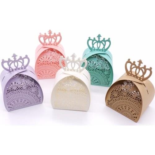 10pcs Romantic Hollow Crown Candy Box Bag Guest Gift Favors Baptism Birthday Event Party Supplies Accessories Wedding Decor