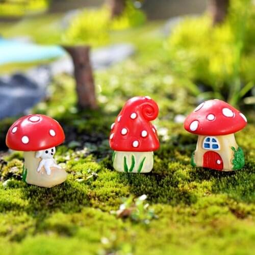 3Pcs/Set Cute Cartoon Red Mushroom House 3 Types DIY Resin Fairy Garden Craft Decoration Miniature Micro Gnome Terrarium