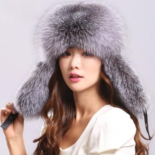 Hot Sale Real Fox Fur Hat for women winter Fox fur beanies cap with fox fur 2017 Solid New thick female cap Bomber Hats