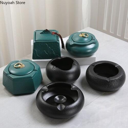 Creative Ceramic Ashtray with Lid Copper Buckle Living Room Household Ashtray Handicraft Ornaments Home Decoration Accessories