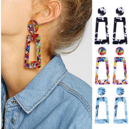 Yanxyad Stud Earrings