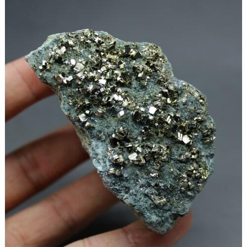 171g Natural Shiny pyrite Mineral samples Crystals and stones Healing Specimen Free shipping