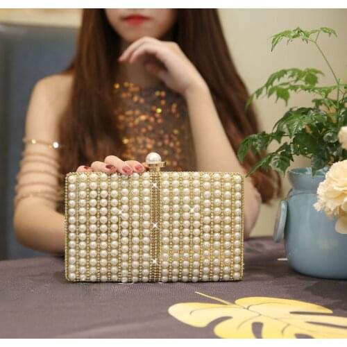 2021 Chic Full Beaded Women Evening Bags Flower Pearl Day Clutch Diamonds Metal Wedding Holder Bridal Handbags Purse
