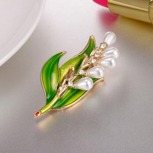 Alloy Pearl Leaf Brooch Pin Badge Brooch Collar Pins Novelty Brooch Pin