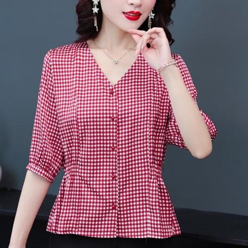 Quarter Lantern Sleeve Sleeve Chiffon Top Womens summer 2021 new womens V-neck T-shirt