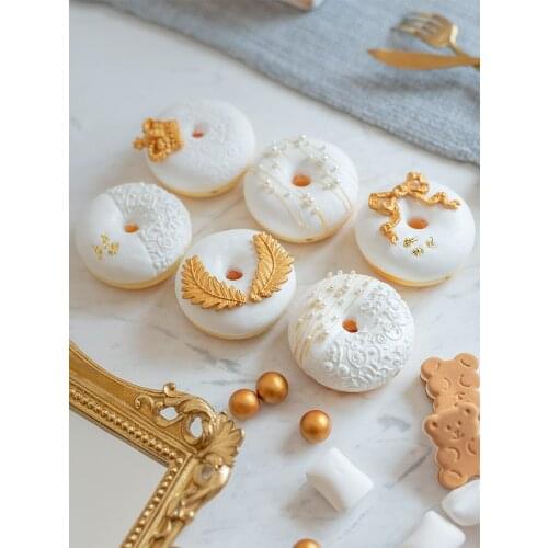Golden angel Artificial Decoration Donut fake dessert model photography props wedding dessert table layout decoration jewelry