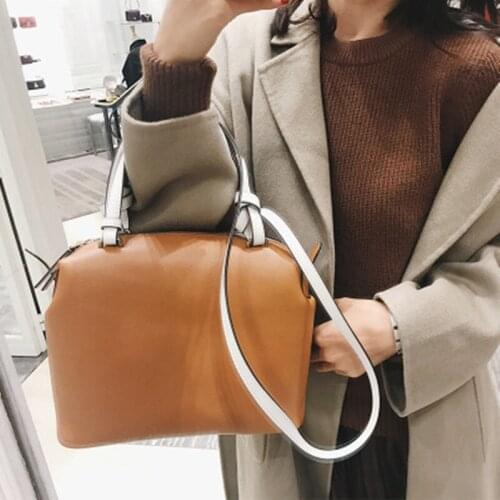 Bags for women 2021 new European and American fashion all-match crossbody shoulder handbag large capacity pillow bag