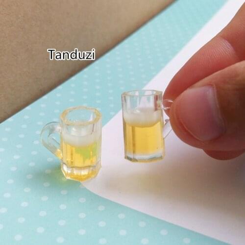 Tanduzi 4PCS 1:12 Half Full Plastic Tankard Of Lager Dollhouse Miniature Pub Beer Accessory Fake Beer Mugs Kitchen Food Toys