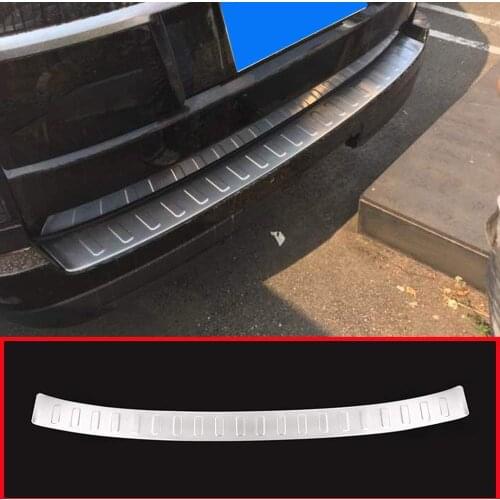 For Land Rover Range Rover Vogue L405 2013-2017 304 Stainless Steel Rear Outside Bumper Plate Cover Trim