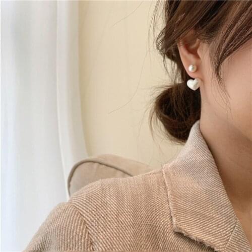 Cute Pearl Earring Korean Long Imitation Pearls Tassel Drop Earrings for Women Trendy Accessories Heart Earrings Wedding Jewelry