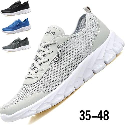 Superman Mice Men's Lightweight Sneakers