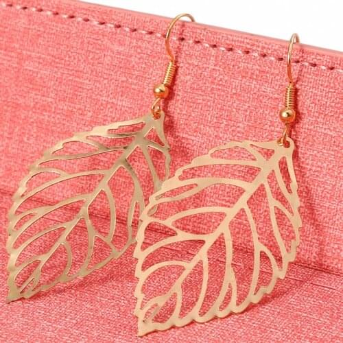 Pendientes Mujer Hot Fashion Wholesale Jewelry Hollow Metal Leaves Long Statement Drop Earrings For Women