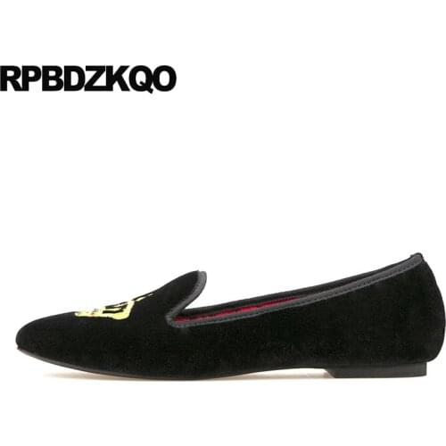 Flats Loafers Women Dress Shoes Runway Large Size British Style Luxury Slip On Round Toe High Quality Velvet Black Embroidered