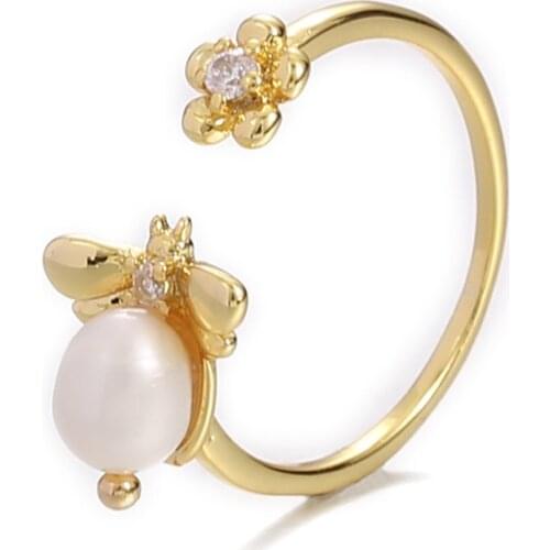 Bee And Flower Shape Vintage Pearl Ring For Female Girl Brass Gold Plated Women Finger Ring Party Wedding Jewelry