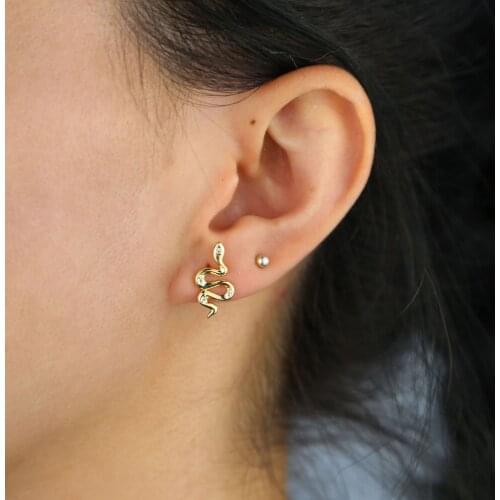 2019 New Design Fashion Anti-allergy Snake Shape Pendant Animal Stud Earrings For Women Statement Ear Stud Jewelry Brincos