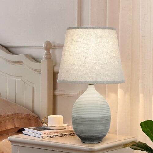 Modern Simple Ceramic Table Lamp Bedside Lamp For Living Room Gradient Color Creative Personal Household Decorative Table Lamp