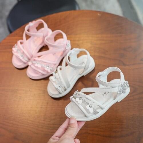 New 2021 Baby Girls Sandals Soft Bottom Little Princess Shoes Summer New ChildrenS Fashion Flower Rhinestones Kids Beach Shoes