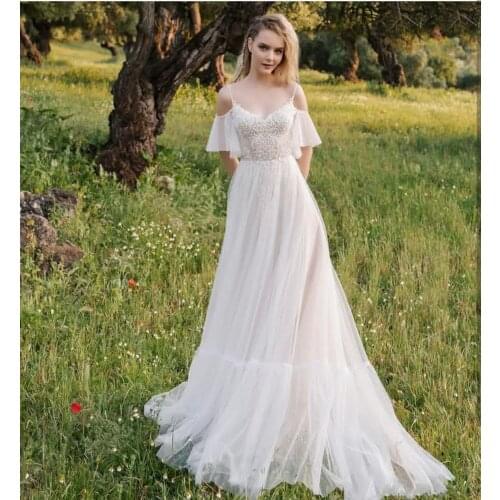 Bohemian A-Line Wedding Dress 2021 Spaghetti Straps Off Shoulder Lace Appliques Beads Sweep Train Bride Gown Vestidos De Noiva
